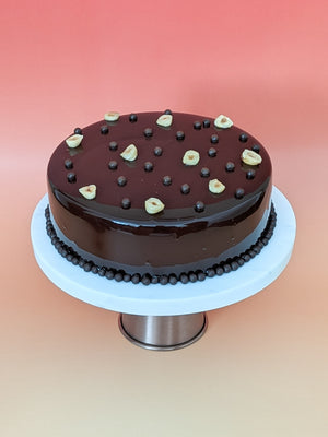 Hazelnut & Praline Cake