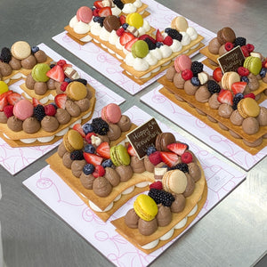 Number cake Frenchie Toquee