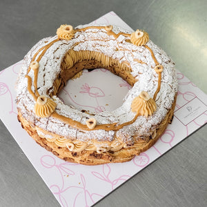 Our best seller this year, the Paris-Brest is one of the best cake in Hong Kong for birthdays, dinners or catering. Nutty, crunchy, not too sweet and very flavorful in hazelnuts, look no further for the best birthday cake in Hong Kong.