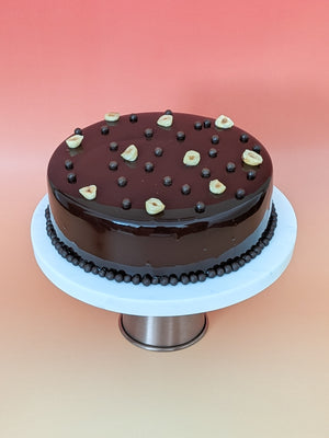 Hazelnut & Praline Cake