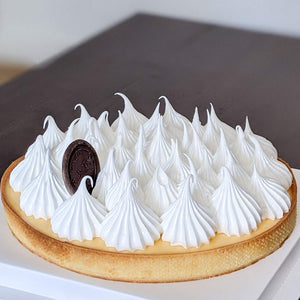 Are you looking for a delicious birthday cake in Hong Kong? Look no further! Our lemon meringue tart is the perfect celebration cake. Also available in individual bites for your next event and catering with colleagues or friends.